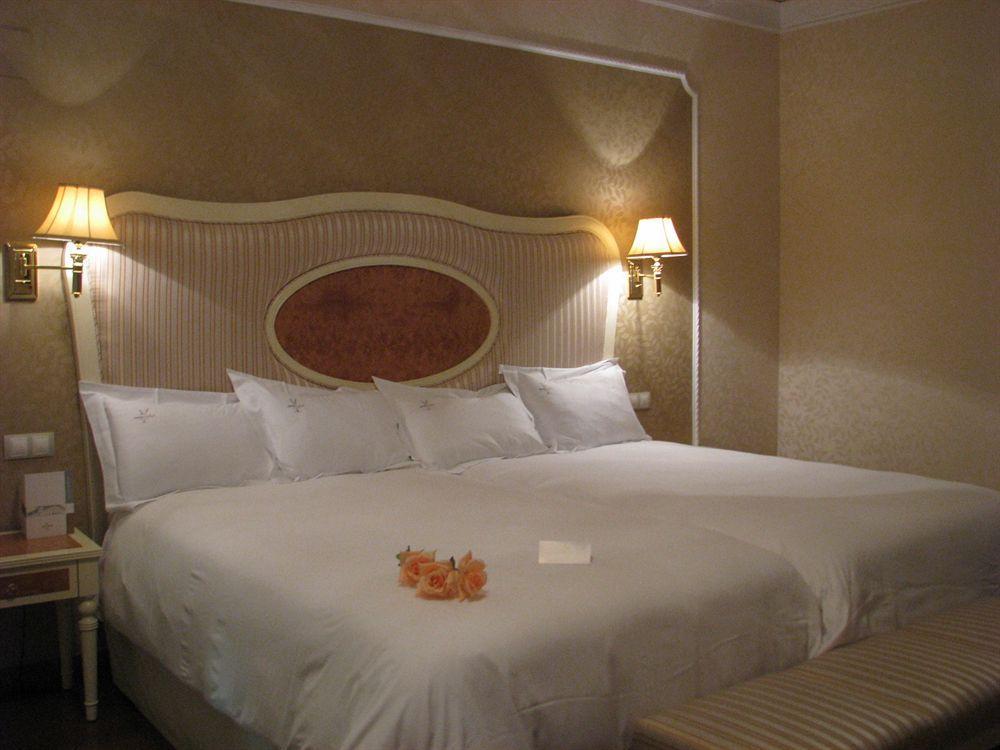 Hotel Santa Isabel アルバセテ エクステリア 写真