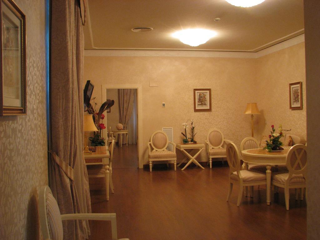 Hotel Santa Isabel アルバセテ エクステリア 写真